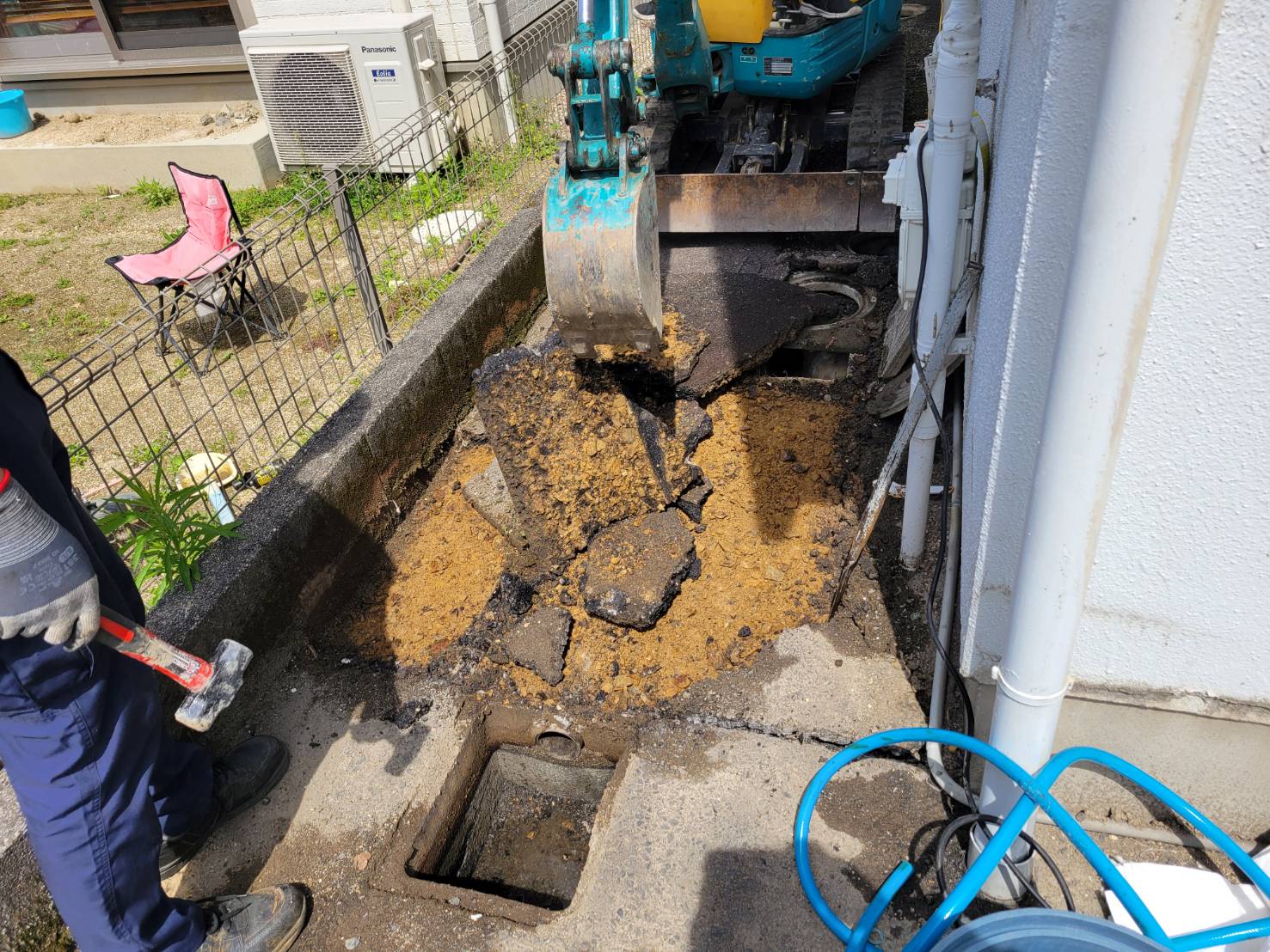 排水管の勾配がなくなってきましたので、配水管の入替工事を行いました。