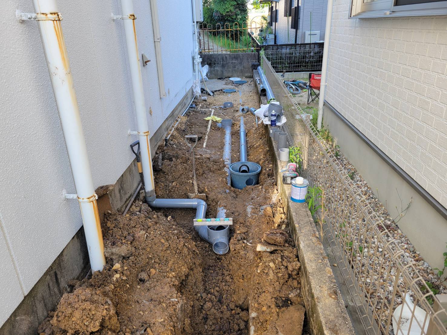 排水管の勾配がなくなってきましたので、配水管の入替工事を行いました。