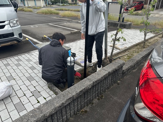 春日井市出川町のサニーガーデン駐車場に防犯カメラ設置